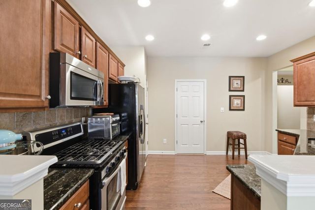 3259 BERKELEY GLEN Way, Peachtree Corners, GA 30092