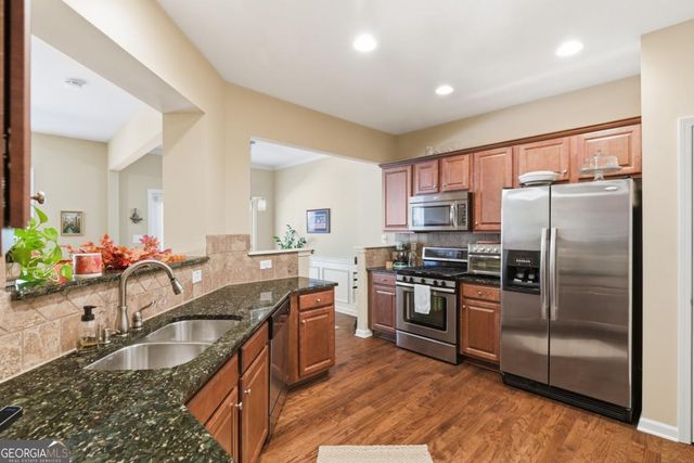 3259 BERKELEY GLEN Way, Peachtree Corners, GA 30092