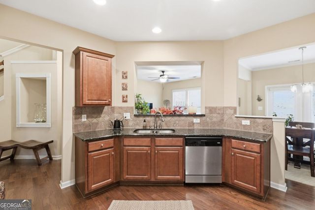 3259 BERKELEY GLEN Way, Peachtree Corners, GA 30092