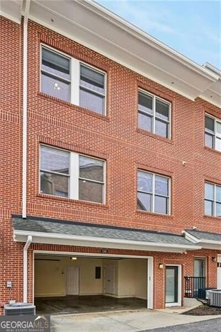745 Fountainhead Lane NE 126, Atlanta, GA 30324