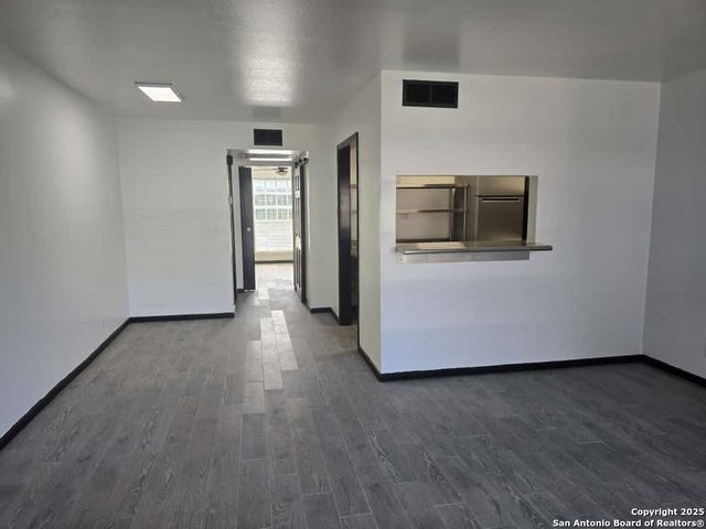 8401 N New Braunfels Ave Apt 106A, San Antonio, TX 78209