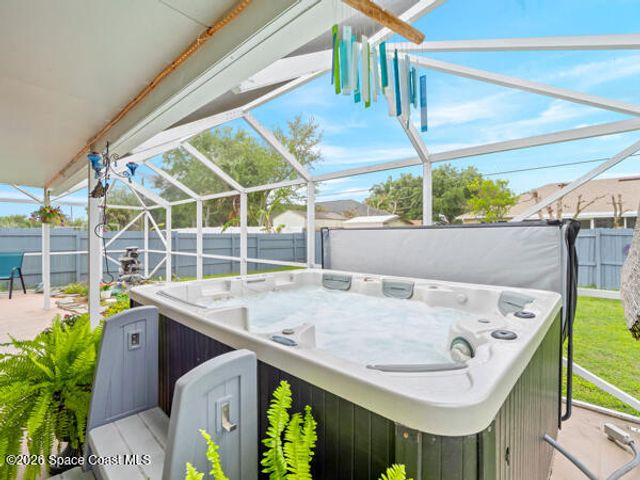 1670 Barnes Avenue NW, Palm Bay, FL 32907