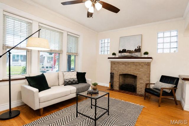 5123 Goethe Avenue, St Louis, MO 63109