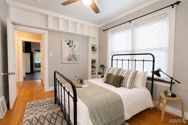 5123 Goethe Avenue, St Louis, MO 63109