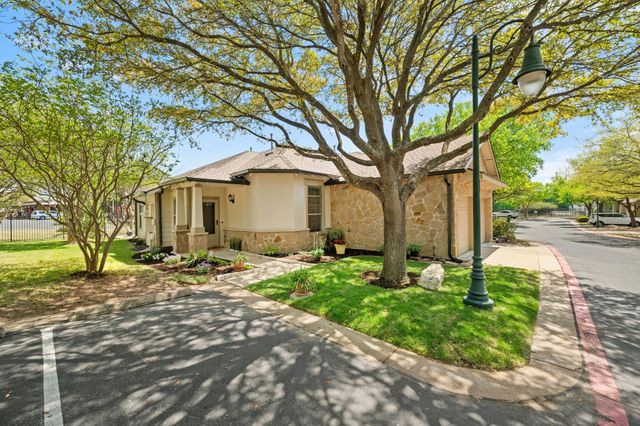 6801 Beckett RD 106L, Austin, TX 78749