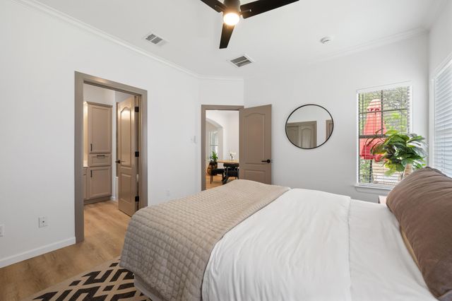 6801 Beckett RD 106L, Austin, TX 78749