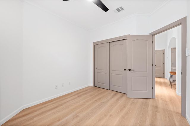 6801 Beckett RD 106L, Austin, TX 78749