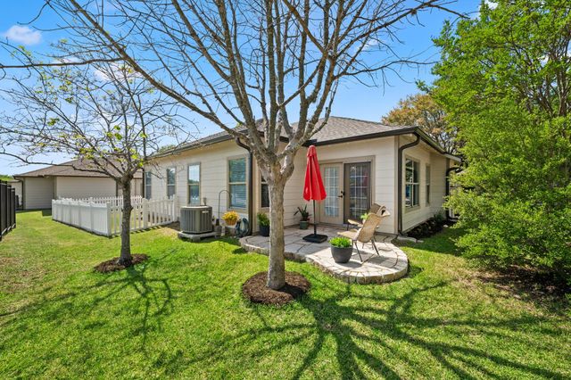 6801 Beckett RD 106L, Austin, TX 78749