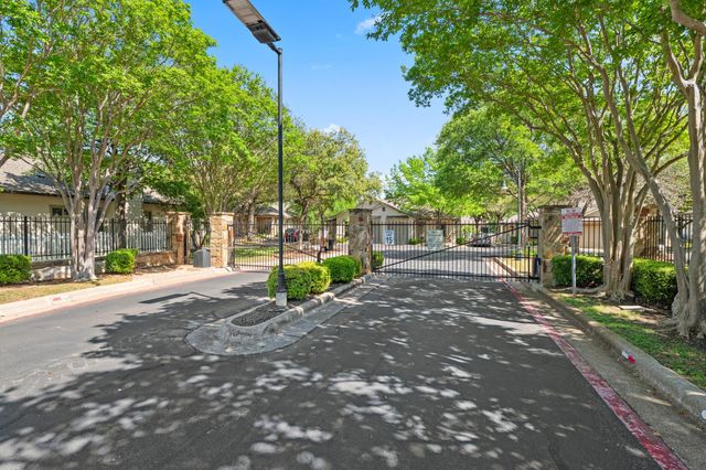 6801 Beckett RD 106L, Austin, TX 78749