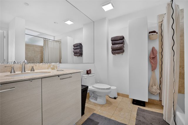 350 NE 24th St 1405, Miami, FL 33137