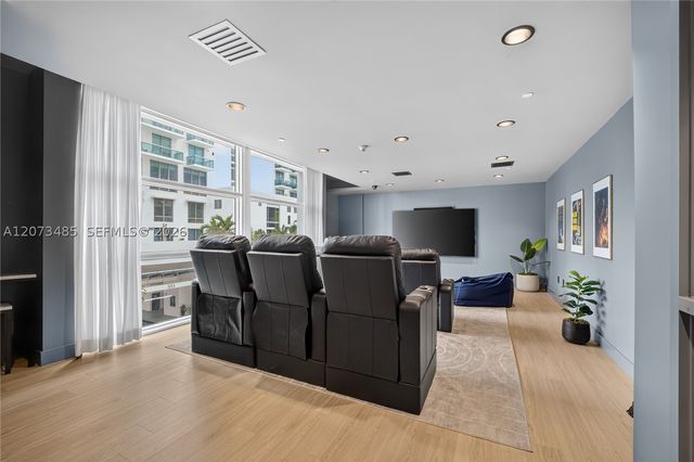 350 NE 24th St 1405, Miami, FL 33137