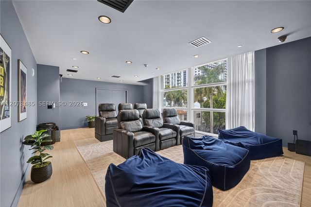 350 NE 24th St 1405, Miami, FL 33137