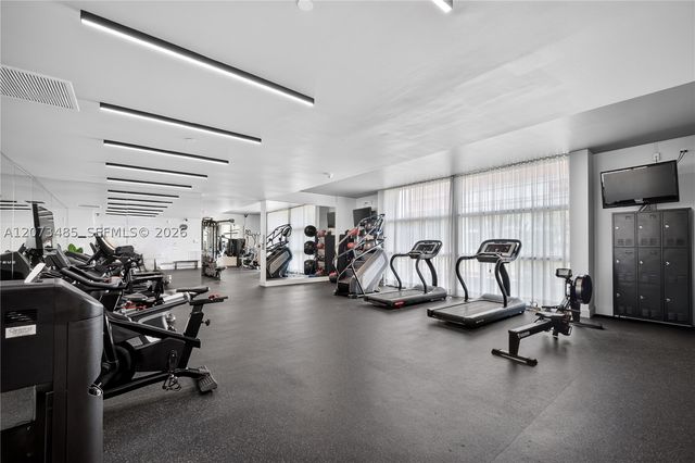 350 NE 24th St 1405, Miami, FL 33137