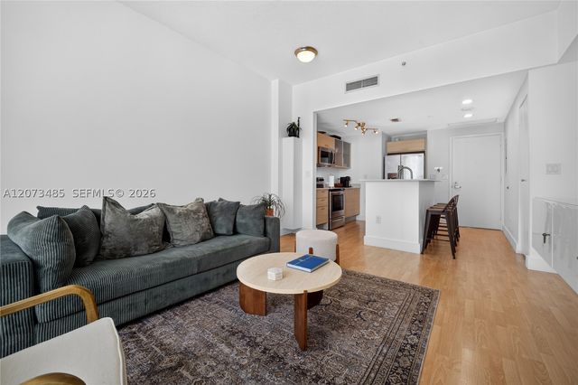 350 NE 24th St 1405, Miami, FL 33137