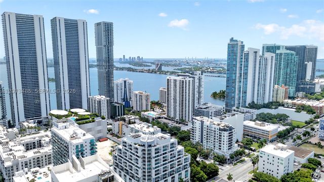 350 NE 24th St 1405, Miami, FL 33137