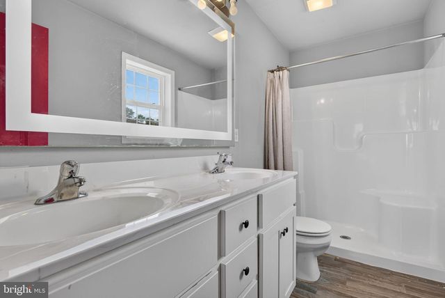303 MAGNOLIA LN, New Providence, PA 17560