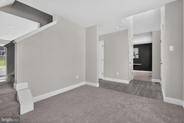 303 MAGNOLIA LN, New Providence, PA 17560