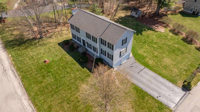59 Rosegate Farm Drive, Manchester, NH 03109
