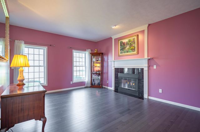 59 Rosegate Farm Drive, Manchester, NH 03109
