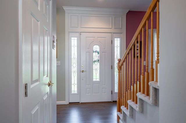 59 Rosegate Farm Drive, Manchester, NH 03109