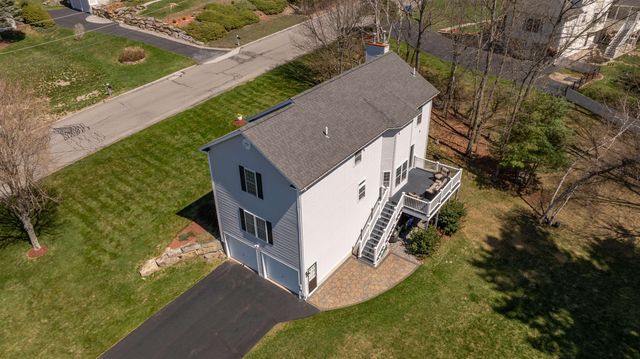 59 Rosegate Farm Drive, Manchester, NH 03109