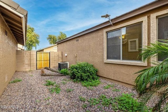 2854 S Peel Drive, Gilbert, AZ 85295