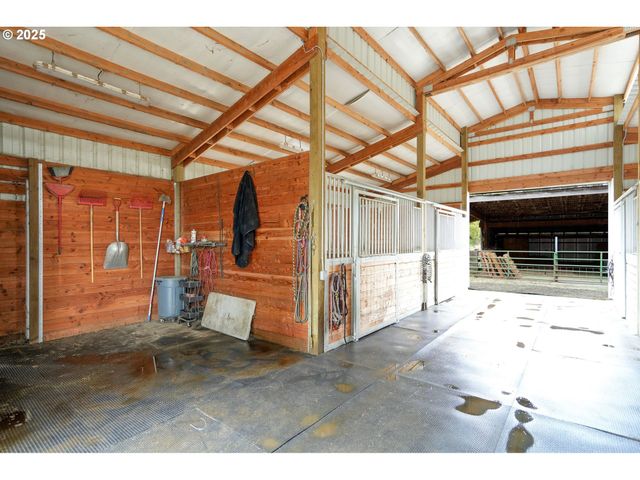 1780 Clover Ridge Rd Ne, Albany, OR 97321