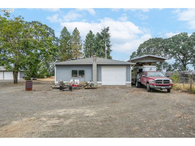 1780 Clover Ridge Rd Ne, Albany, OR 97321