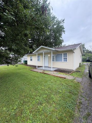 506 Saint Nicholas Drive, Cahokia, IL 62206