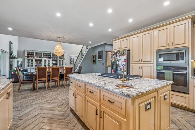 2957 Gatewood Ln, Clarksville, TN 37043