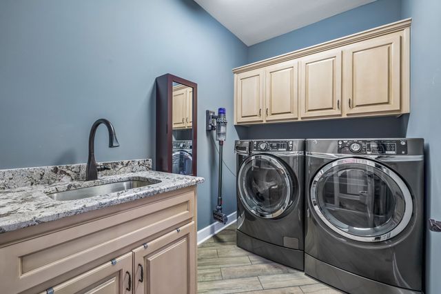 2957 Gatewood Ln, Clarksville, TN 37043