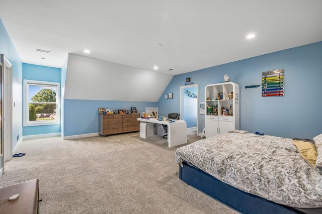 2957 Gatewood Ln, Clarksville, TN 37043