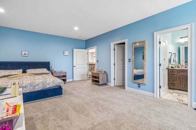 2957 Gatewood Ln, Clarksville, TN 37043