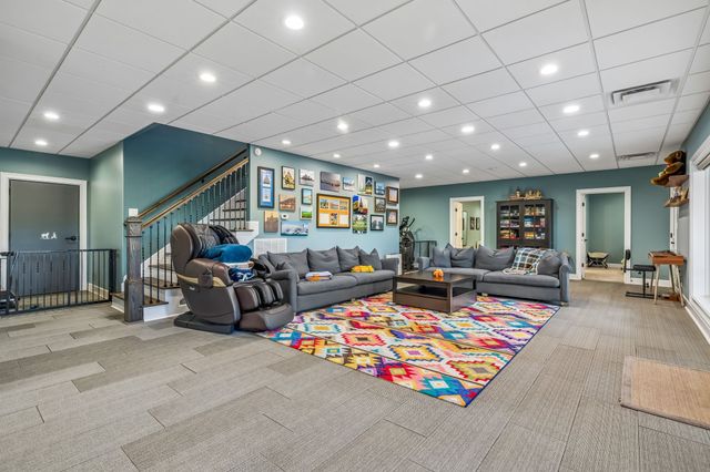 2957 Gatewood Ln, Clarksville, TN 37043