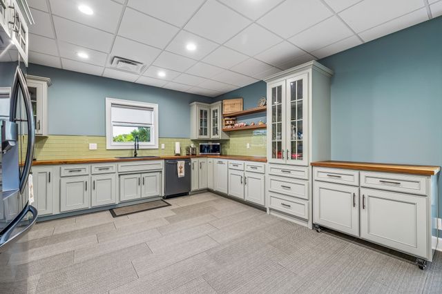 2957 Gatewood Ln, Clarksville, TN 37043
