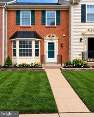 5722 BELCHER FARM DR, Centreville, VA 20120