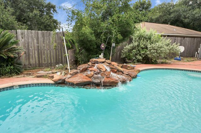 11023 Maize Lane, Houston, TX 77041