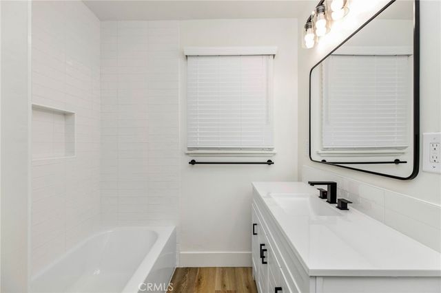 16642 Los Alimos, Granada Hills, CA 91344