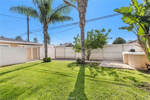 16642 Los Alimos, Granada Hills, CA 91344