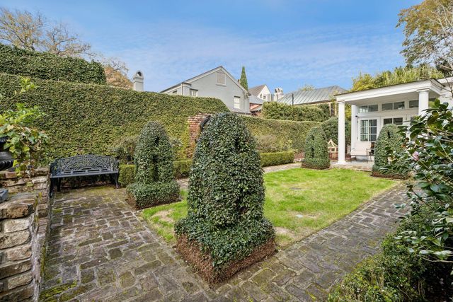 12 A Bedons Alley, Charleston, SC 29401