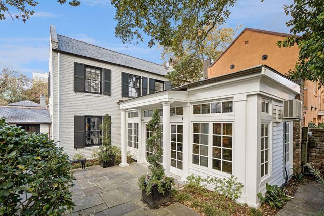 12 A Bedons Alley, Charleston, SC 29401