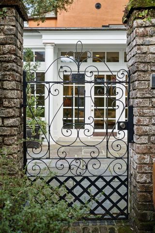 12 A Bedons Alley, Charleston, SC 29401