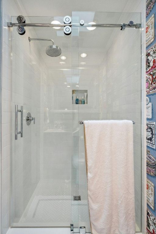 Image 25 of property listing at 12 A Bedons Alley, Charleston, SC 29401