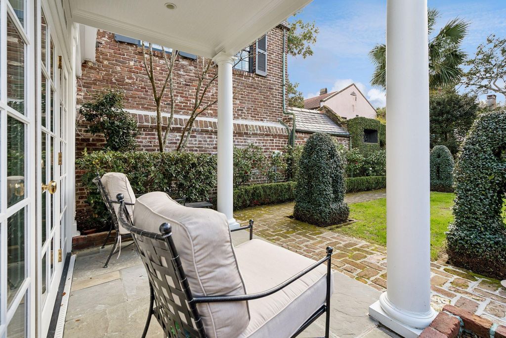 Image 36 of property listing at 12 A Bedons Alley, Charleston, SC 29401