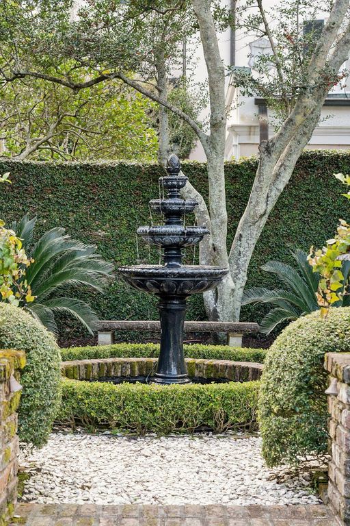 Image 47 of property listing at 12 A Bedons Alley, Charleston, SC 29401