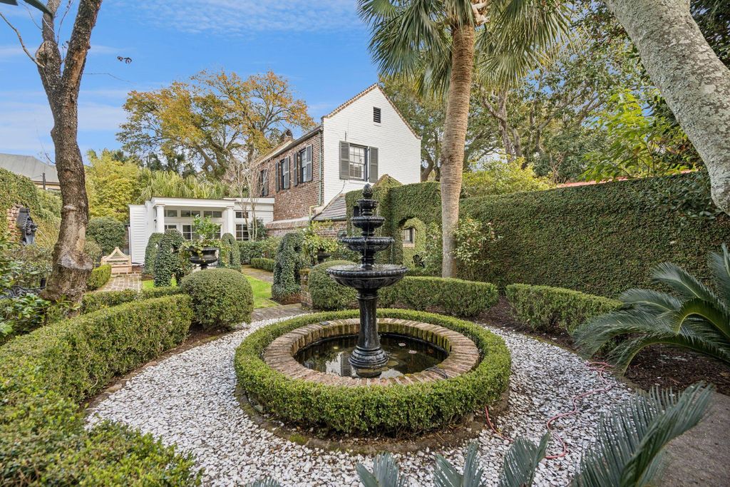 Image 51 of property listing at 12 A Bedons Alley, Charleston, SC 29401