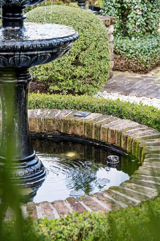 Image 52 of property listing at 12 A Bedons Alley, Charleston, SC 29401