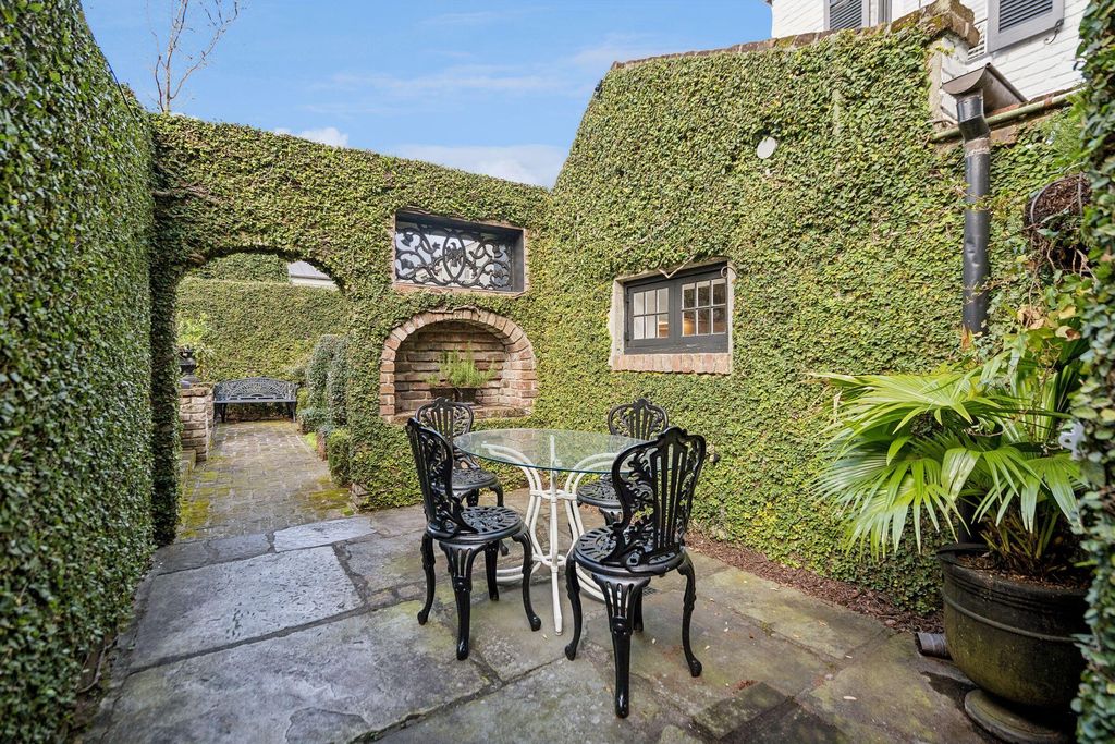 Image 56 of property listing at 12 A Bedons Alley, Charleston, SC 29401