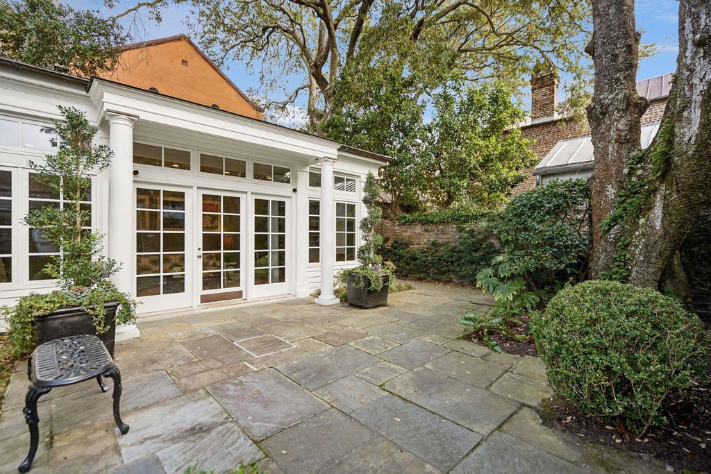 Image 74 of property listing at 12 A Bedons Alley, Charleston, SC 29401