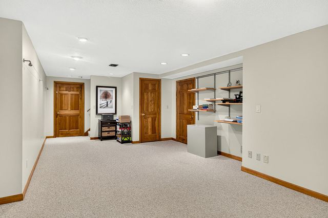 5315 Gingeridge Lane, Rockford, IL 61114